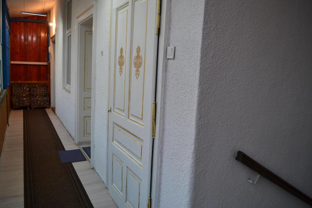 Sorin Up Town Appartement Sibiu Buitenkant foto