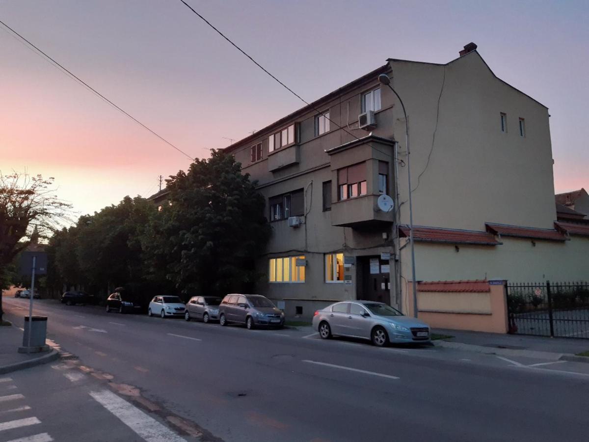 Sorin Up Town Appartement Sibiu Buitenkant foto